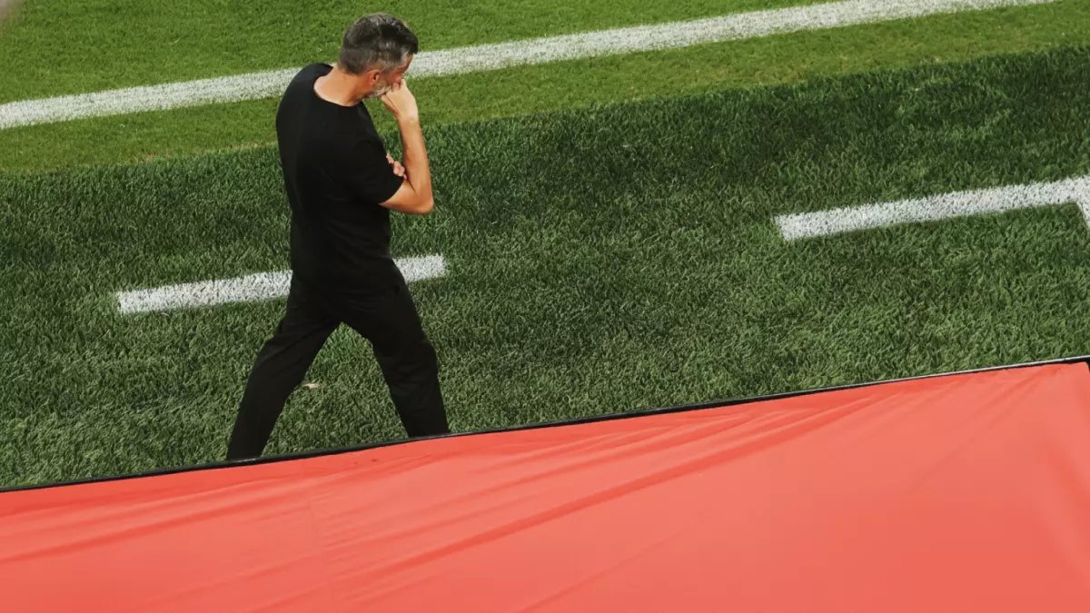 عاجل: الأهلي يحارب في (كاس) لتقليل مستحقات ريبيرو… شاهد التفاصيل القانونية الصادمة!