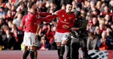 مانشستر يونايتد يواصل الانتفاضة مع كاريك بالفوز على كريستال بالاس.. فيديو