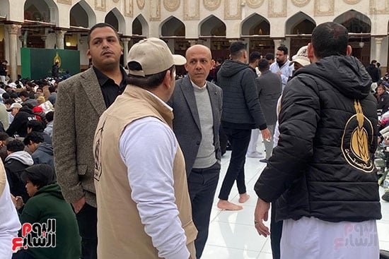 مائدةَ الإفطار بصحن الجامع الأزهر (14)