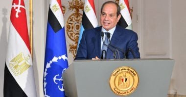 الرئيس السيسى: اطمئنوا على مصر كويس محدش بفضل الله يقدر يقترب من هذا البلد.. صور
