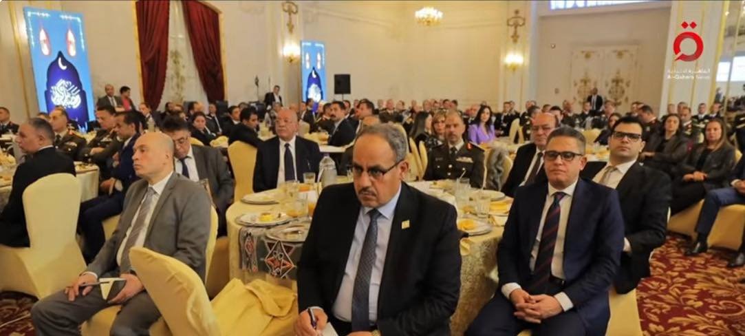 الكاتب الصحفى عبد الفتاح عبد المنعم