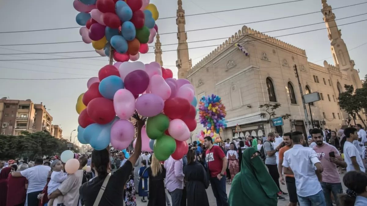عاجل: البحوث الفلكية تكشف مفاجأة عيد الفطر 2026… التاريخ المحدد سيصدم الجميع!