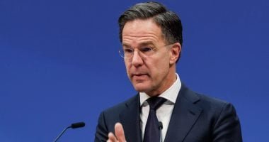  ندعم العملية العسكرية الأمريكية ضد إيران للقضاء على برنامجها النووي