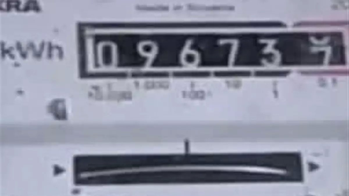 عاجل: وزارة الكهرباء تحذر مستأجري الإيجار القديم - خلع العداد أصبح جريمة يعاقب عليها القانون فوراً!