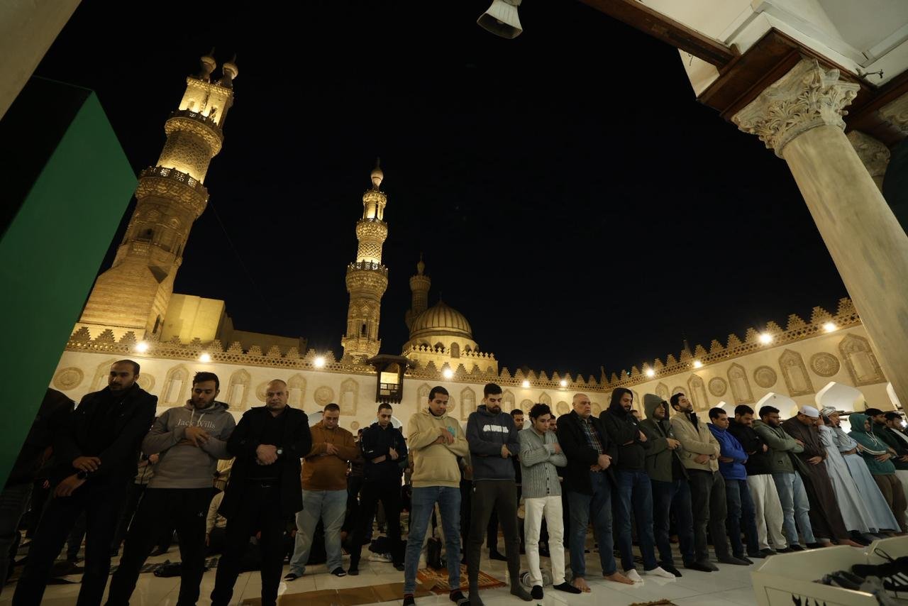 صلاة التراويح بالجامع الأزهر صلاة التراويح بالجامع الأزهر