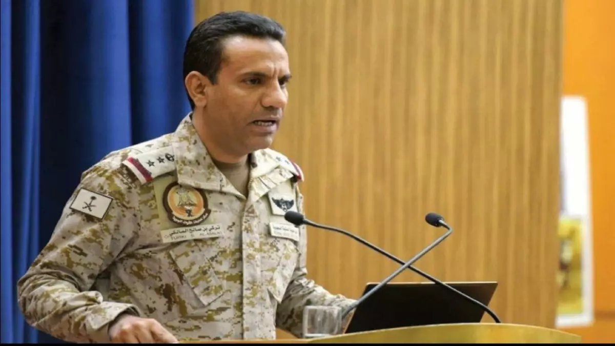 عاجل: هجوم صاروخي يستهدف السفارة الأمريكية في قلب الرياض... اللحظات الأولى والأضرار!