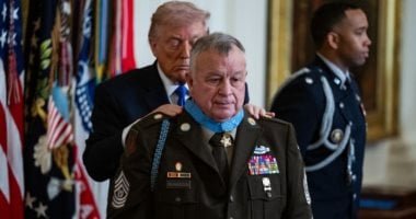 ترامب يمنح ثلاثة جنود وسام الشرف الأمريكى