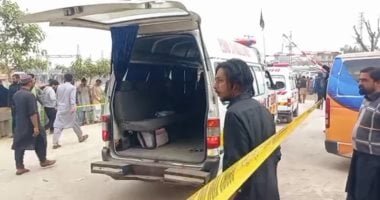 10 قتلى فى اقتحام متظاهرين للقنصلية الأمريكية فى باكستان