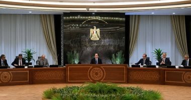 رئيس الوزراء لرؤساء لجان مجلس النواب: نحن أمام فترة دقيقة تتطلب تكامل الجهود