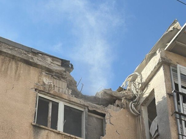 تضرر مباني في إسرائيل