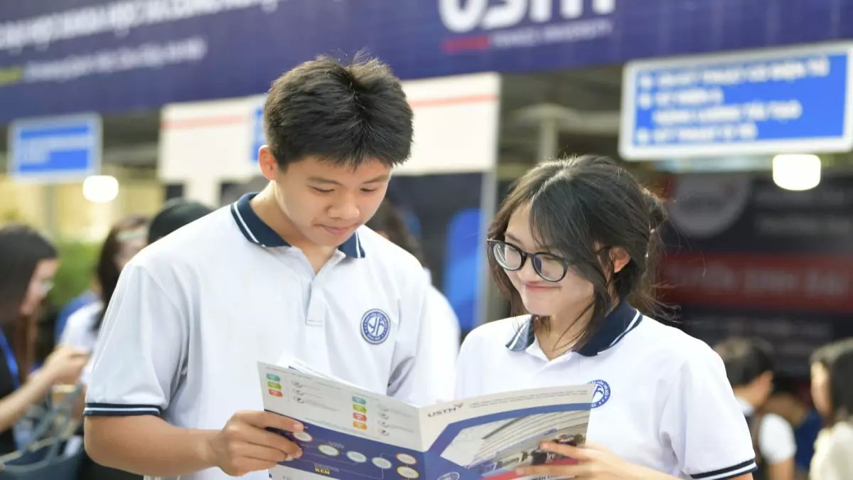 عاجل: أكاديمية الصحافة تفتح باب التقديم لـ 2150 طالب… 3 طرق جديدة للقبول تصدم المتقدمين!