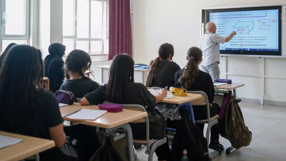 عاجل: تحولات خطيرة في التعليم التركي… هل يصبح رمضان إجباريًا في المدارس؟ وزير التعليم يهدد برفع دعاوى قضائية!