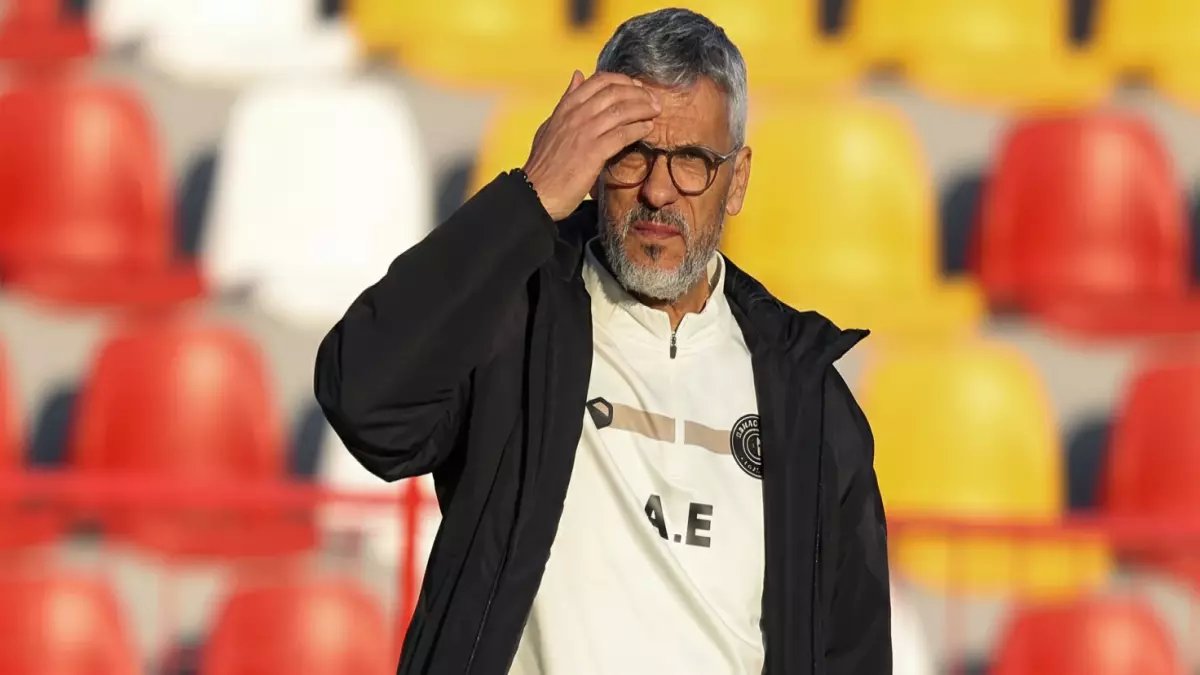 عاجل: مدرب ضمك يكشف خطته السرية لسحق الرياض... "مواجهة نار على أرضنا!"