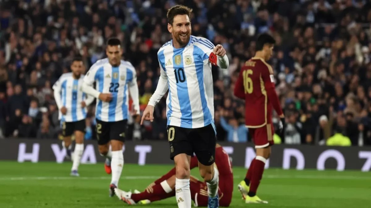 عاجل: اجتماع حاسم غداً يحدد مصير مباراة الأحلام إسبانيا vs الأرجنتين - 4 مدن تتنافس على الاستضافة!