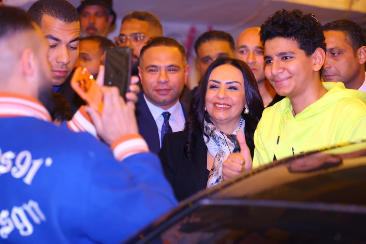 وزيرة التضامن  تتفقد الاستعدادات النهائية لإفطار المطرية