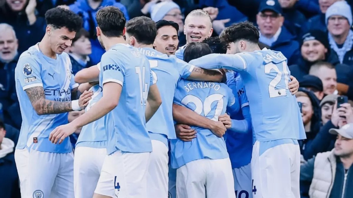 صادم: نوتنجهام يوقف مانشستر سيتي ويهدي آرسنال اللقب... ومرموش شاهد على الكارثة!