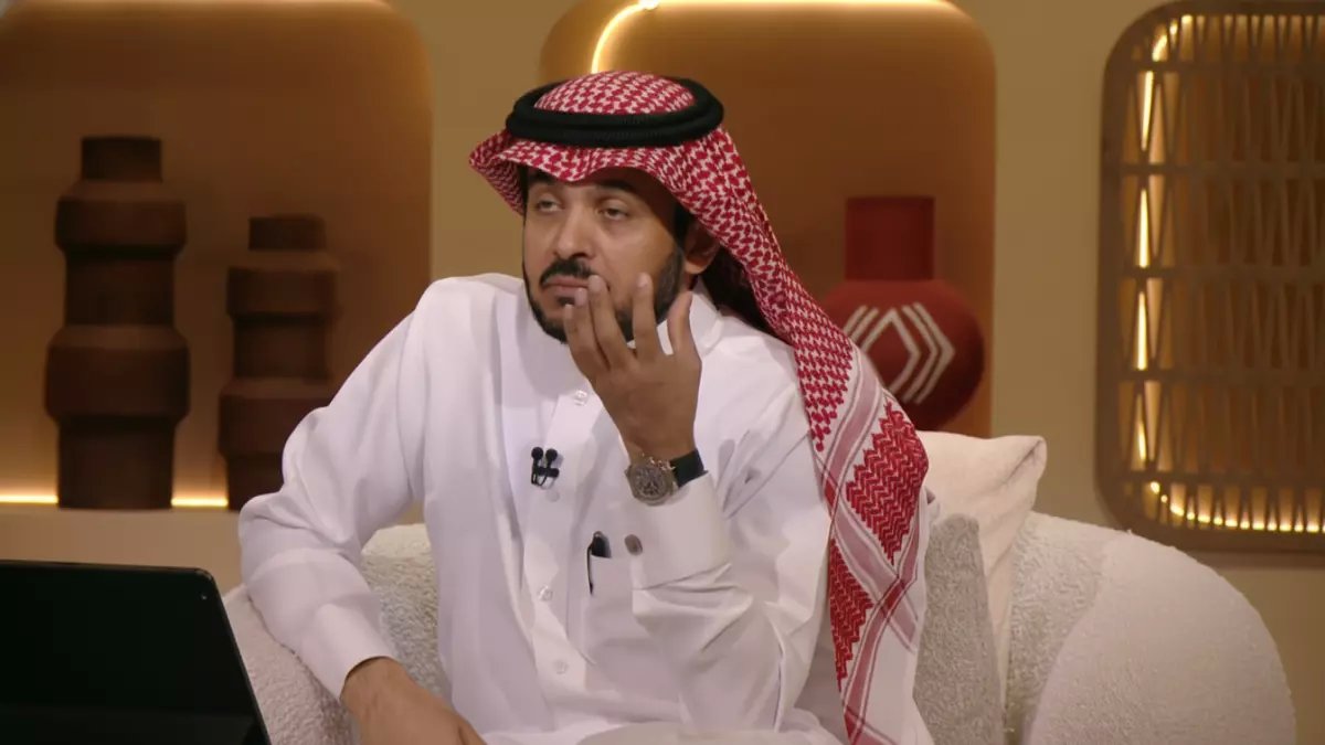 عاجل: الورقة السرية التي كشفت حقيقة إقالة وزير الصحة.. حسين الجزائري يفضح تفاصيل صادمة عن غازي القصيبي والملك فهد!