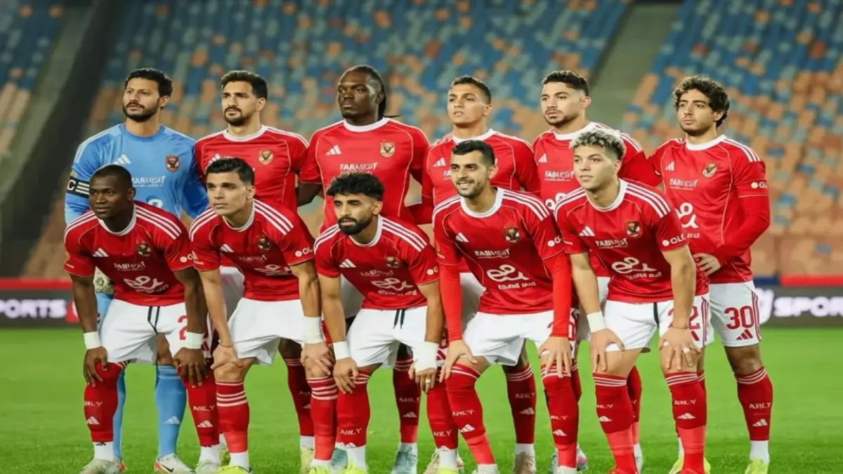 عاجل: الأهلي يدخل معركة المقاولون بـ 6 غيابات صادمة… كامويش خارج القائمة والجهاز الفني يتخذ قراراً مفاجئاً!