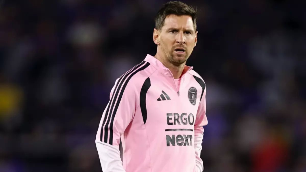 عاجل.. ميسي يسحق المنافسة ويكشف الرقم المخيف 898 هدفاً - يقترب من 900 ويحتفظ بصدارة 2025 متفوقاً على مبابي وكين!