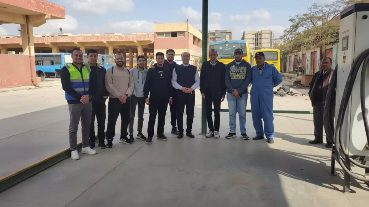 حصري: طلاب جامعة الدلتا يقتحمون أسرار هيئة النقل العام - ثورة تقنية تغير وجه المواصلات المصرية!