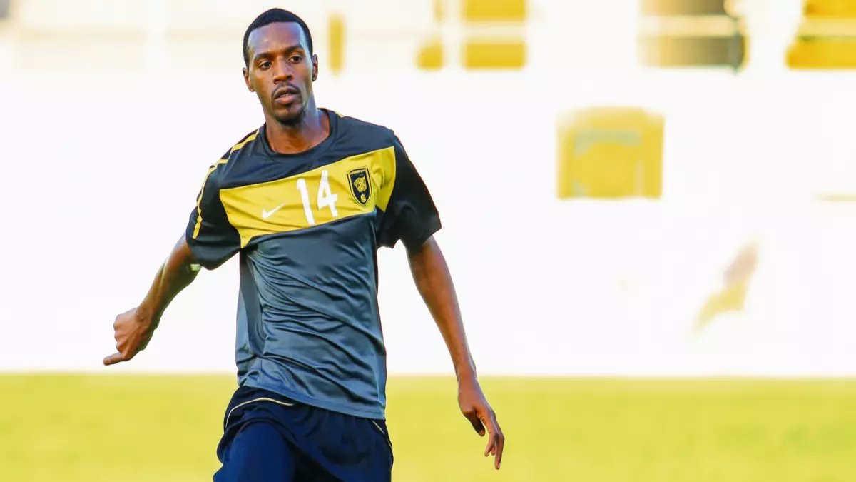 عاجل: سعود كريري يفضح المؤامرة! الحقيقة الكاملة وراء صفقات الهلال المثيرة للجدل مع نجوم الاتحاد