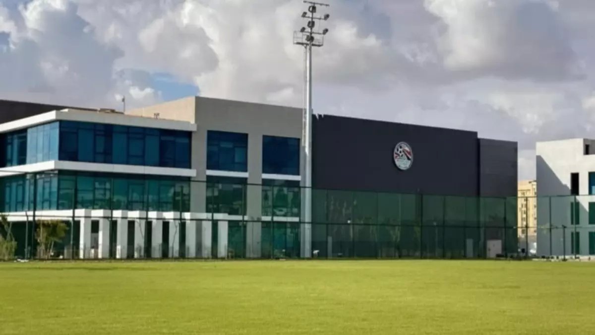 عاجل: اتحاد الكرة يكشف قائمة حكام الجولة النارية الـ26... مواجهات صعبة تنتظر الفرق!