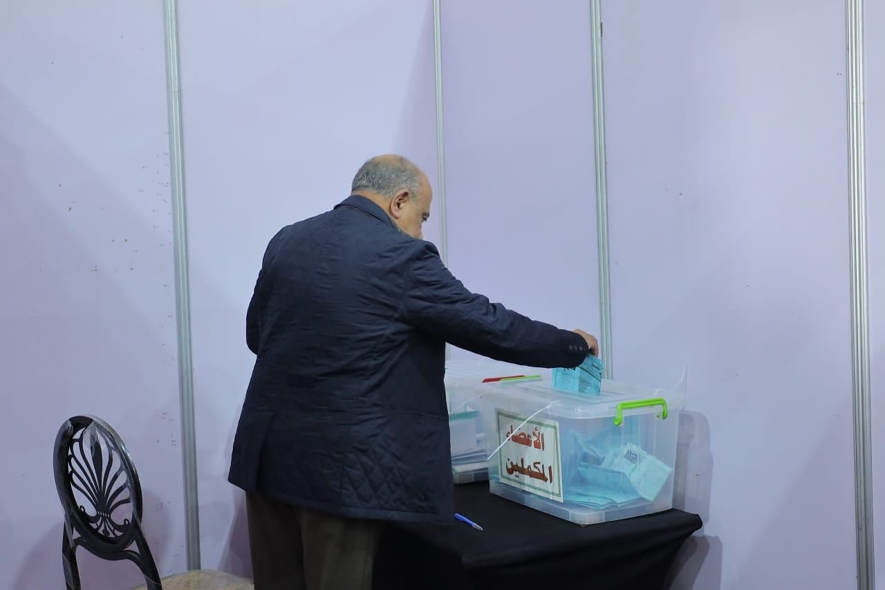 وزير الكهرباء وزير الكهرباء