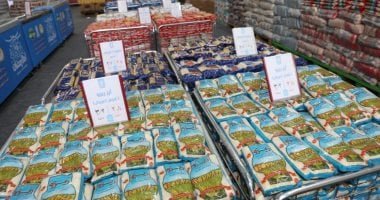 محافظ القاهرة يفتتح معرض أهلا بالعيد بالسبتية بتخفيضات تصل لـ30%.. صور