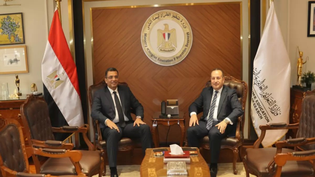 عاجل: قنصوة والبرقي يطلقان خطة طبية صادمة بالبحر الأحمر… قرارات تمس حياة الملايين!