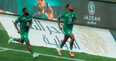 الأهلي يحسم ديربي جدة بثلاثية في شباك الاتحاد ويتصدر الدوري السعودي