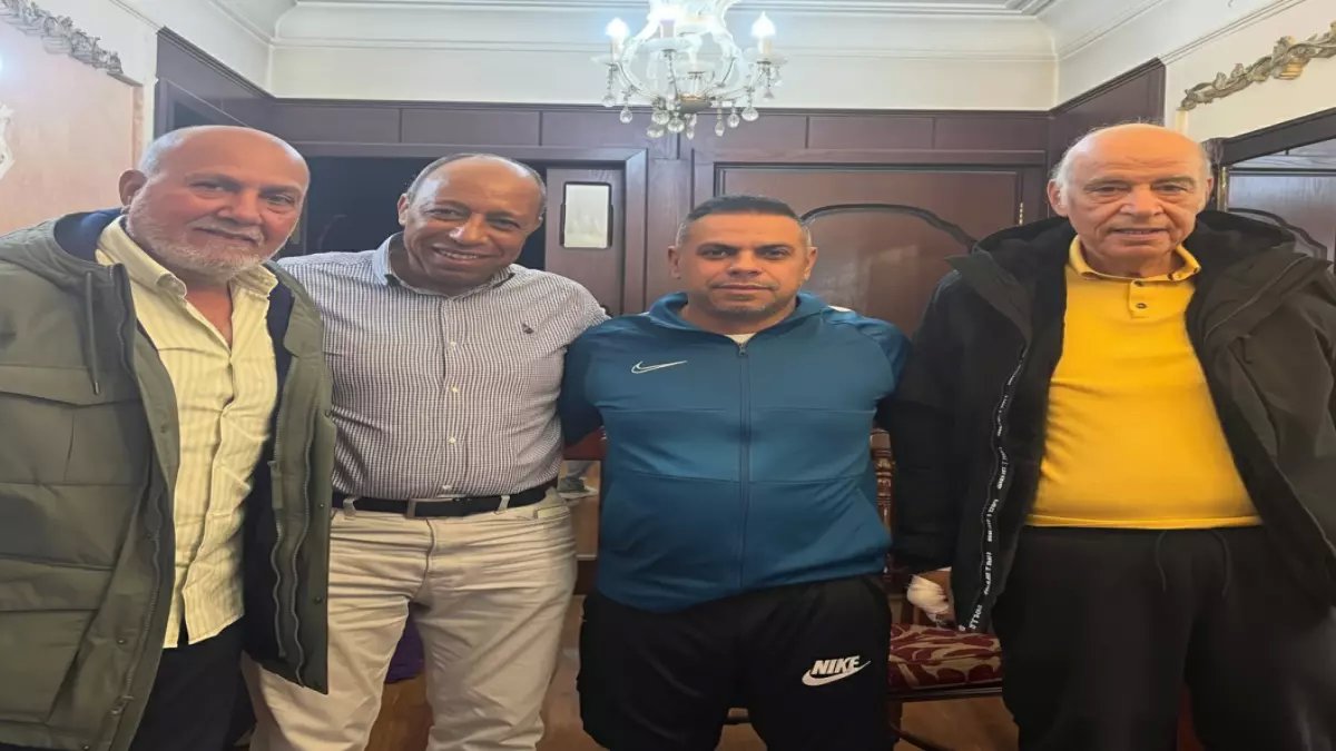 صور: حسن شحاتة وعلي أبو جريشة يفاجئان الجميع في حفل الأهلي التاريخي - رسالة وحدة تهز المشاعر!