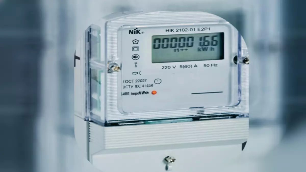 عاجل: الكهرباء تكشف عن شيفرة الشحن المشبوهة… القبض على من يشحن بهذا المبلغ 100 جنيه شهريًا خلال 90 يومًا!