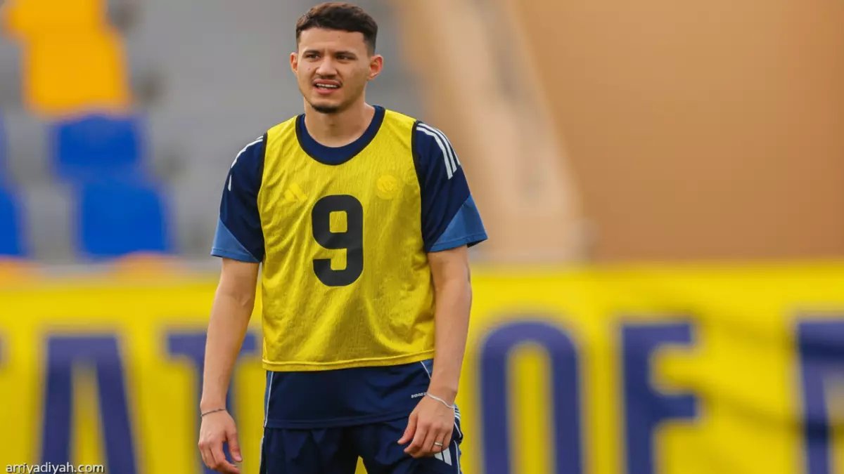 عاجل: جيسوس يجرب سلاحين سريين في النصر.. هل يحل ماني والحمدان أزمة غياب رونالدو؟