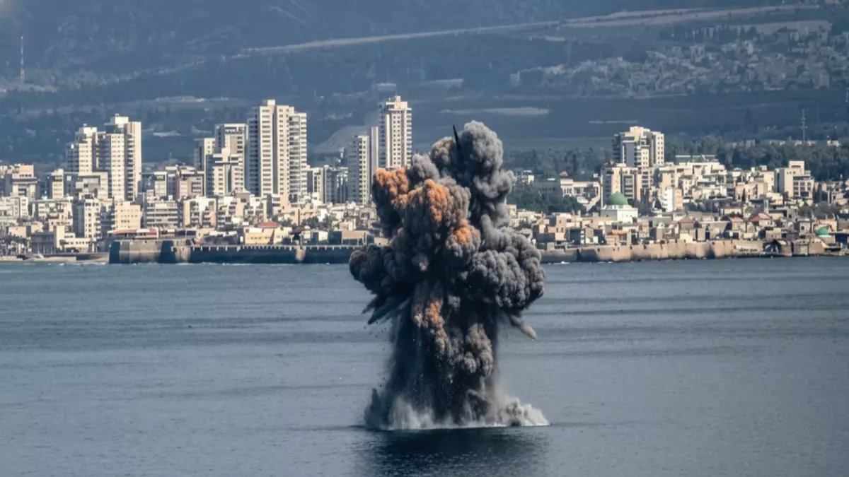 عاجل: ضبط مخالفين مصريين يصطادون سراً في مياه القنفذة… حرس الحدود يكشف التفاصيل الصادمة!