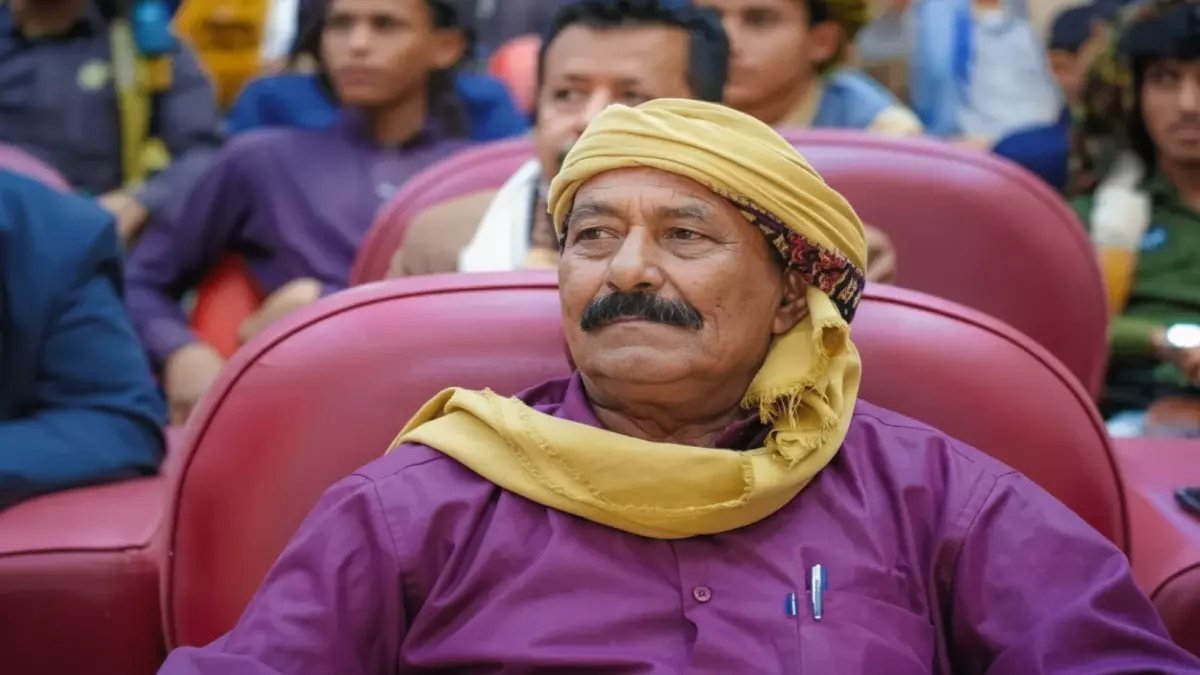 عاجل: أوامر قبض قهري ضد رئيس الانتقالي المنحل بشبوة.. والداخلية تعمم لكافة المنافذ!