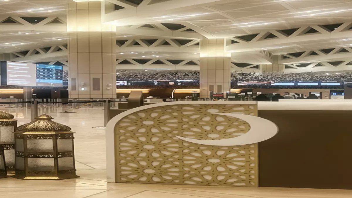 عاجل: صواريخ تخترق سماء الرياض وشركات الطيران تهرب... الخليج يدخل مرحلة خطيرة!