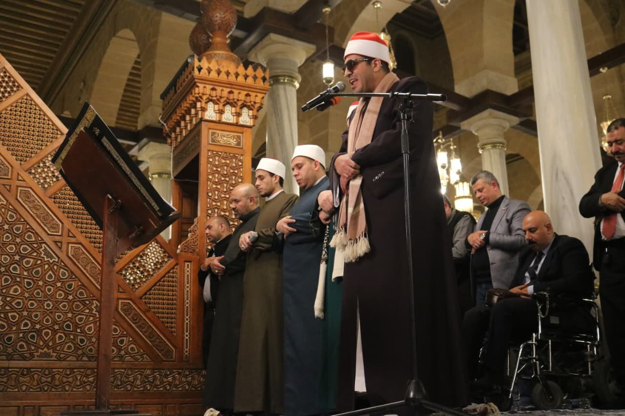 نجوم «دولة التلاوة» يواصلون إحياء الليلة الثامنة عشرة من رمضان (2) نجوم «دولة التلاوة» يواصلون إحياء الليلة الثامنة عشرة من رمضان (2)