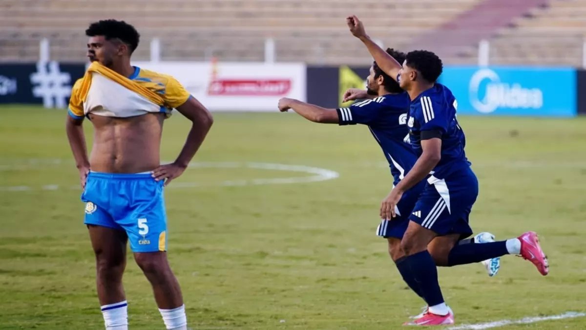 حصري: حسام حسن يصدم الجميع... لاعب من إنبي يقتحم قائمة منتخب مصر في مارس!