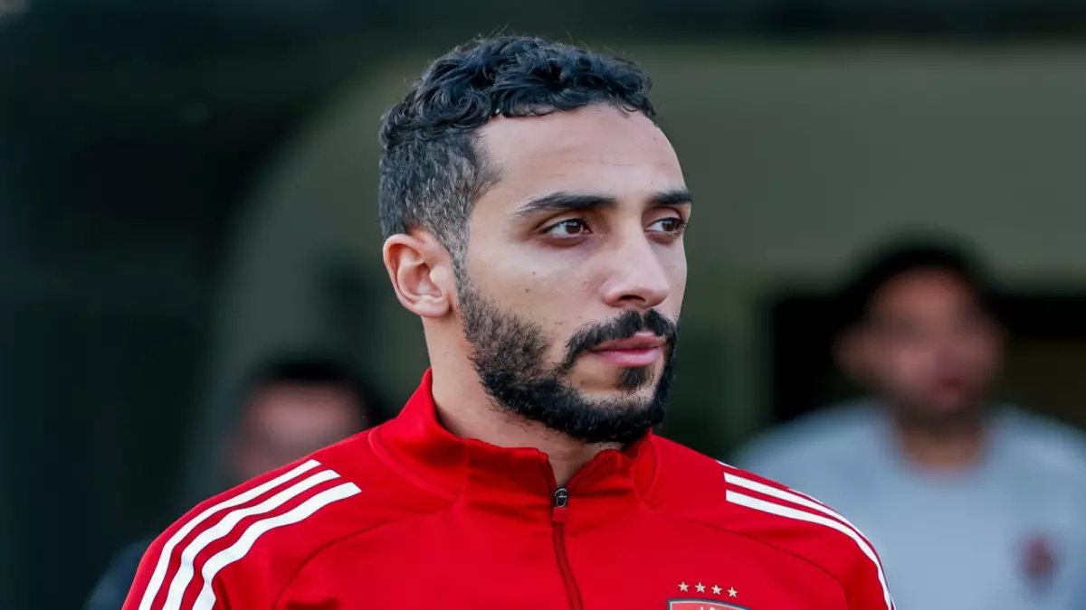 صدمة الأهلي: كريم فؤاد يواجه شبح الجراحة... خبير ألماني يتدخل للإنقاذ!