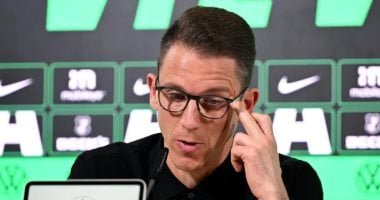 فولفسبورج الألماني يعلن رسميًا إقالة مدربه دانيال باور بعد ثنائية هامبورج