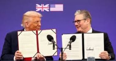 «تنضم لحرب انتصرنا فيها».. ترامب لستارمر: لا نحتاج حاملات الطائرات خاصتكم
