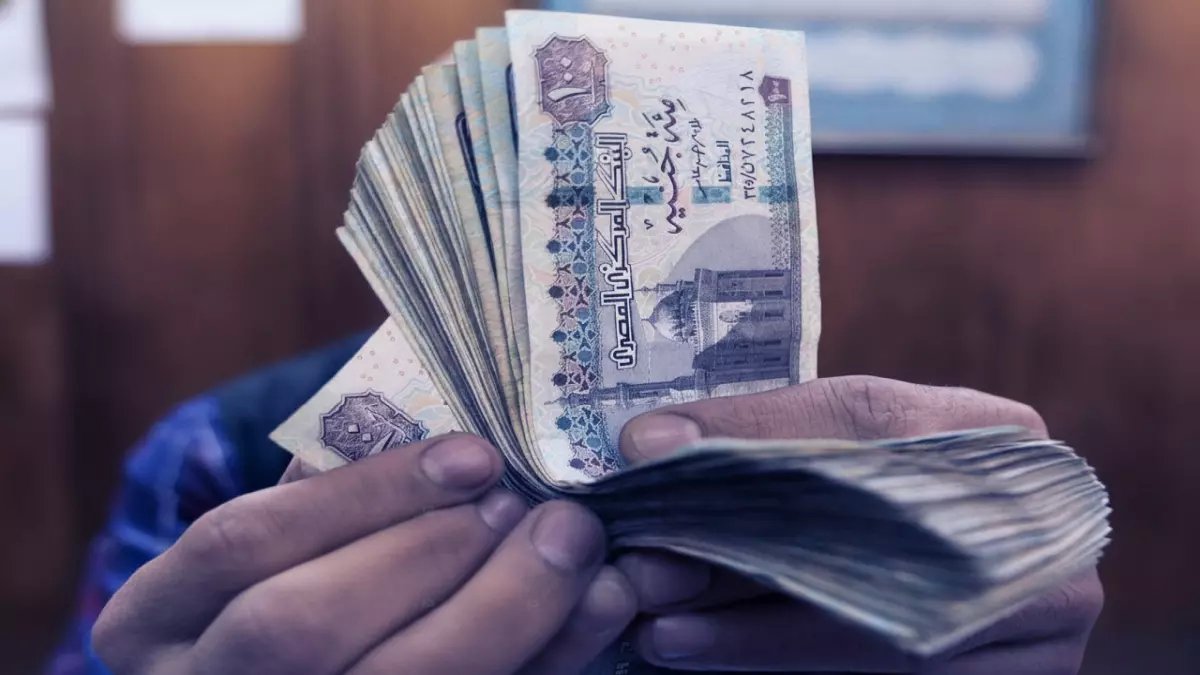 عاجل: 3000 جنيه تُصرف الآن! وزارة العمل تعلن بدء صرف منحة رمضان للعمالة غير المنتظمة - تحقق من أحقيتك فوراً