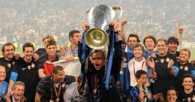 قصة بطل.. مورينيو يقود بورتو لتحقيق دوري الأبطال 2004 ومعانقة المجد