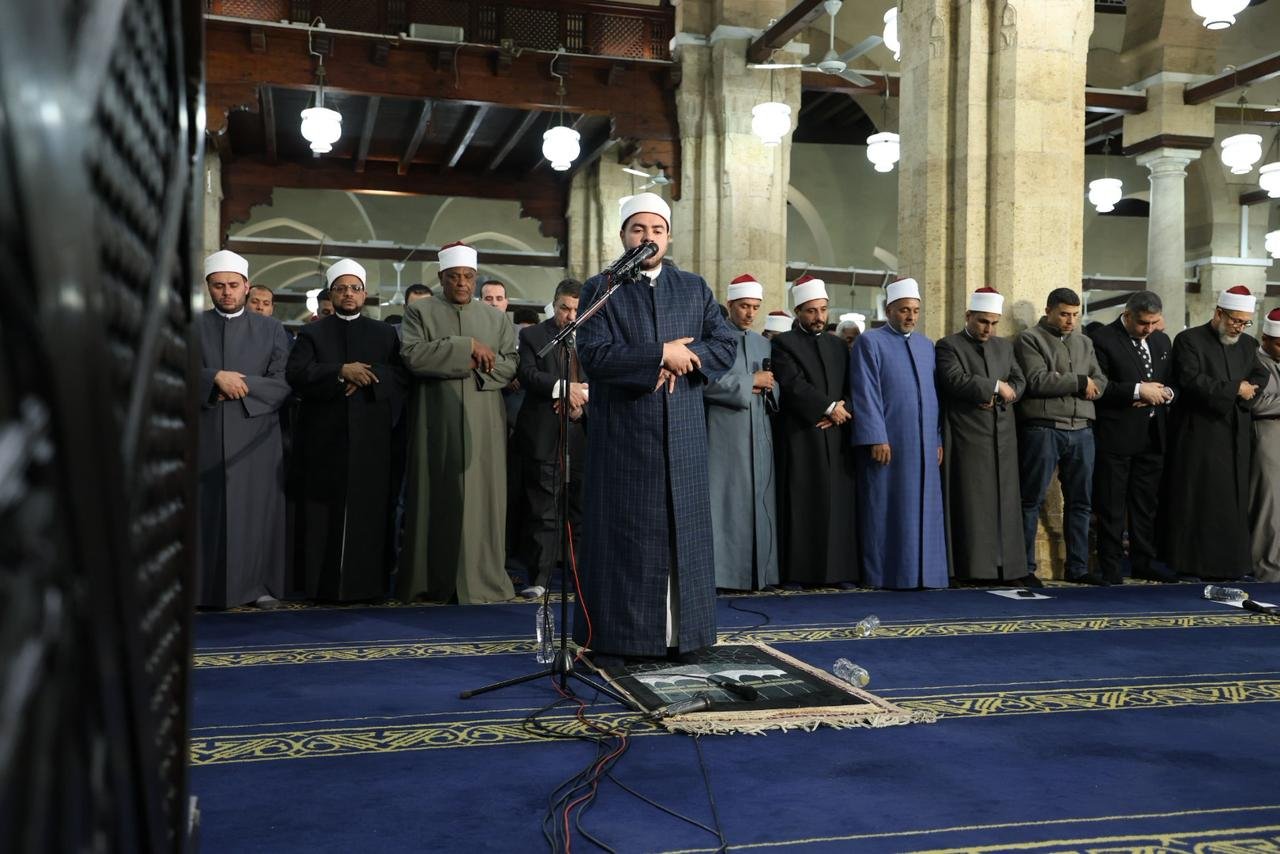 صلاة التراويح بالجامع الازهر (2) صلاة التراويح بالجامع الازهر (2)