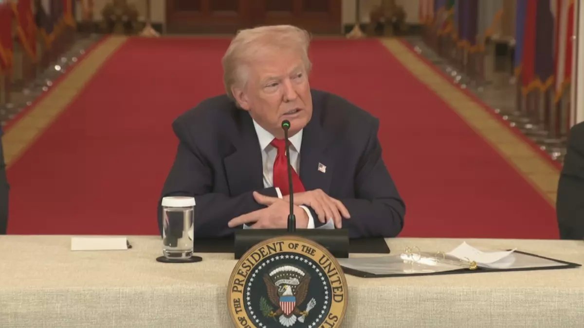 عاجل: ترامب يفضح كارثة إيران العسكرية بأرقام صادمة... "32 سفينة في القاع والجيش مُدمر تماماً"!