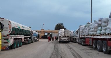 الهلال الأحمر يطلق القافلة الـ152 بحمولة 3680 طن مساعدات إلى غزة