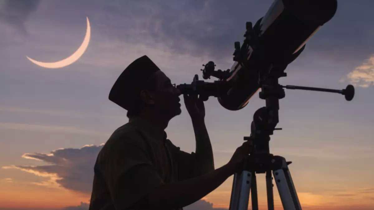 عاجل: خبير فلكي يكشف صدمة عيد الفطر في الأردن... 3 تواريخ محتملة تثير الجدل!