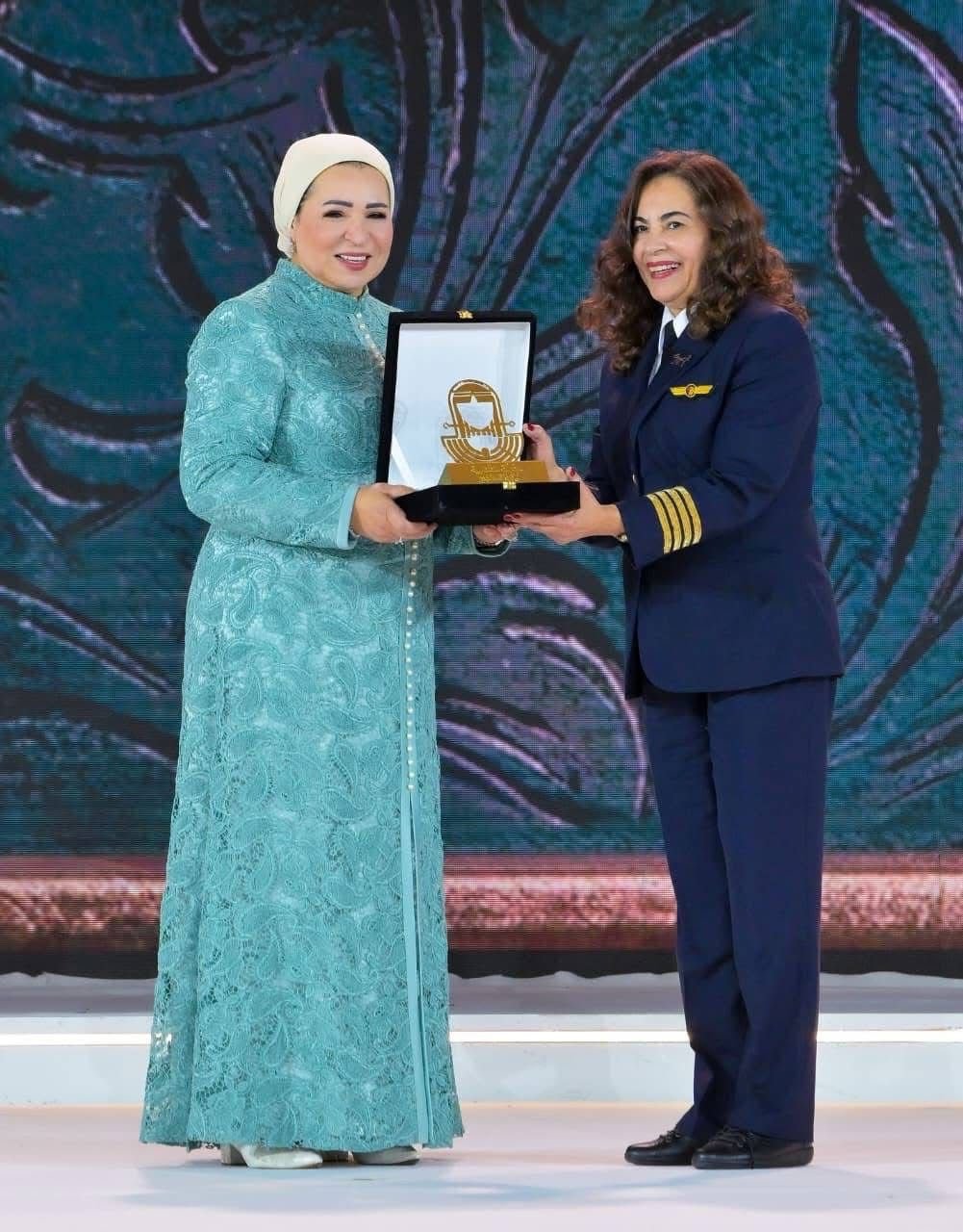 289e8d7d-6ed0-4ab2-8e14-bbba75e69b13 289e8d7d-6ed0-4ab2-8e14-bbba75e69b13