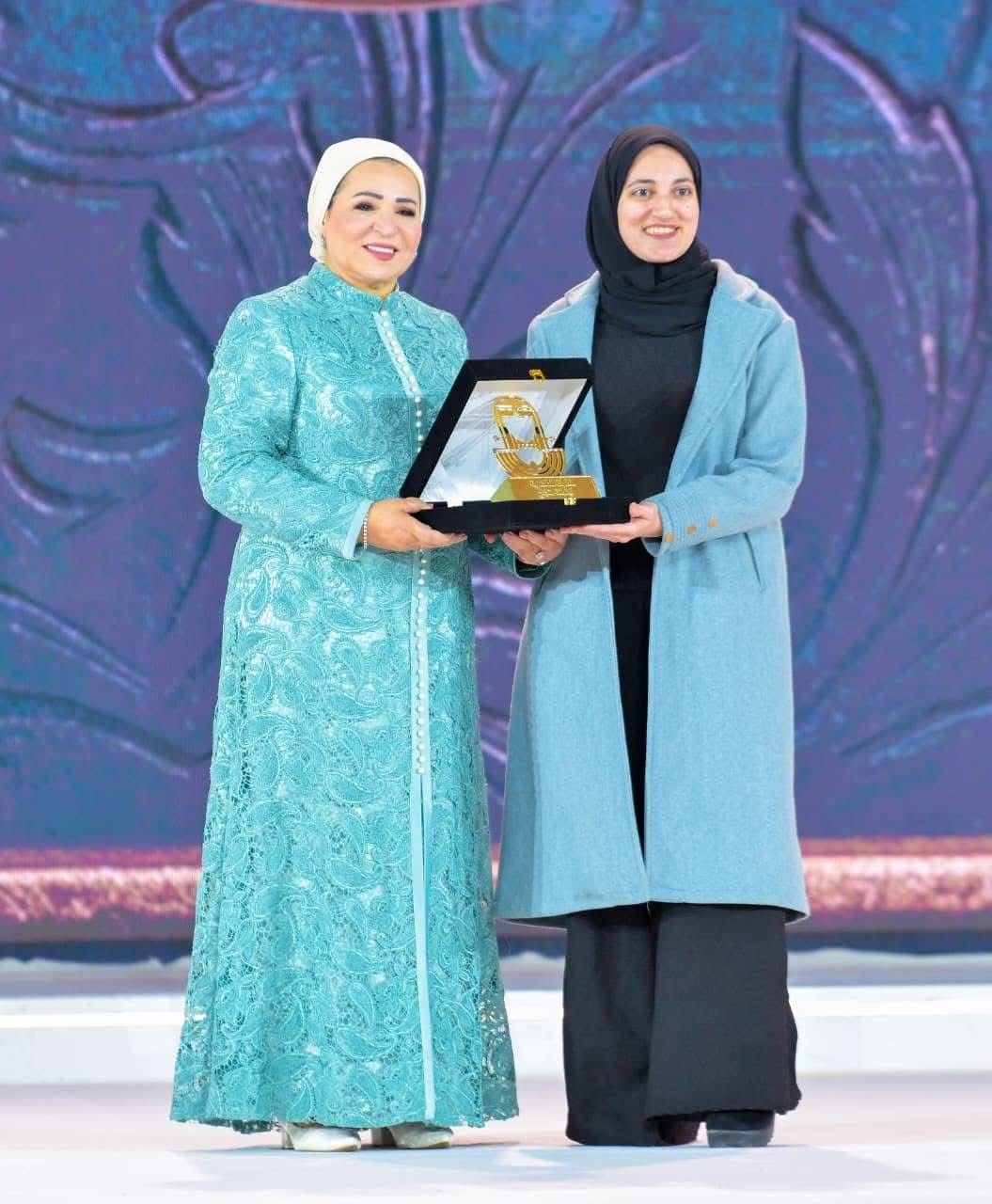 4e1eafaf-eb20-43f9-be7d-0180b1ab7b9b 4e1eafaf-eb20-43f9-be7d-0180b1ab7b9b