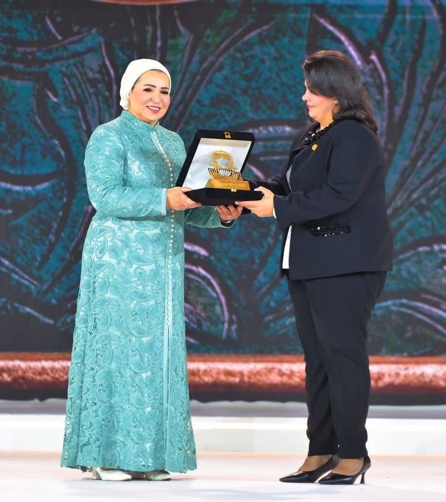 f627e84e-728e-40c5-bc53-1f24a51e5dd1 f627e84e-728e-40c5-bc53-1f24a51e5dd1